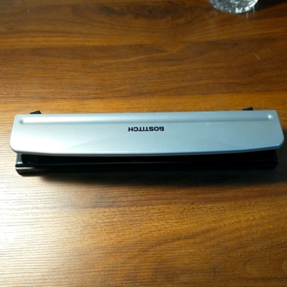 Holepuncher